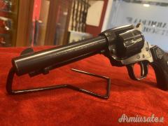 Colt Frontier Scout . calibro 22 LR