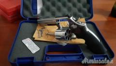 Smith & Wesson