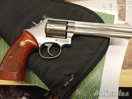 SMITH & WESSON 686 cal. 357 Magnum