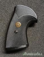 Smith & Wesson