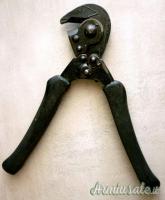 Pinza taglia reticolati