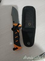 Coltello con fondina