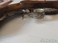 Pistola antica antecedente al 1800