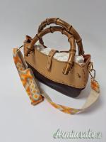 Borse in pelle/ cuoio.