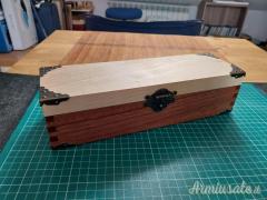Scatoletta porta munizioni in legno artigianale