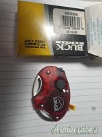 Buck Kniver 758 Buck Kniver 758