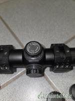 nikko stirling 1.5-6x44 tubo da 30 mm ret. et4k illuminato