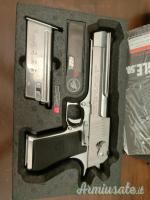 Desert Eagle .50 cromata Tokyo Marui 2 caricatori
