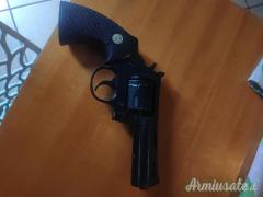 Revolver a salve Revolver a salve