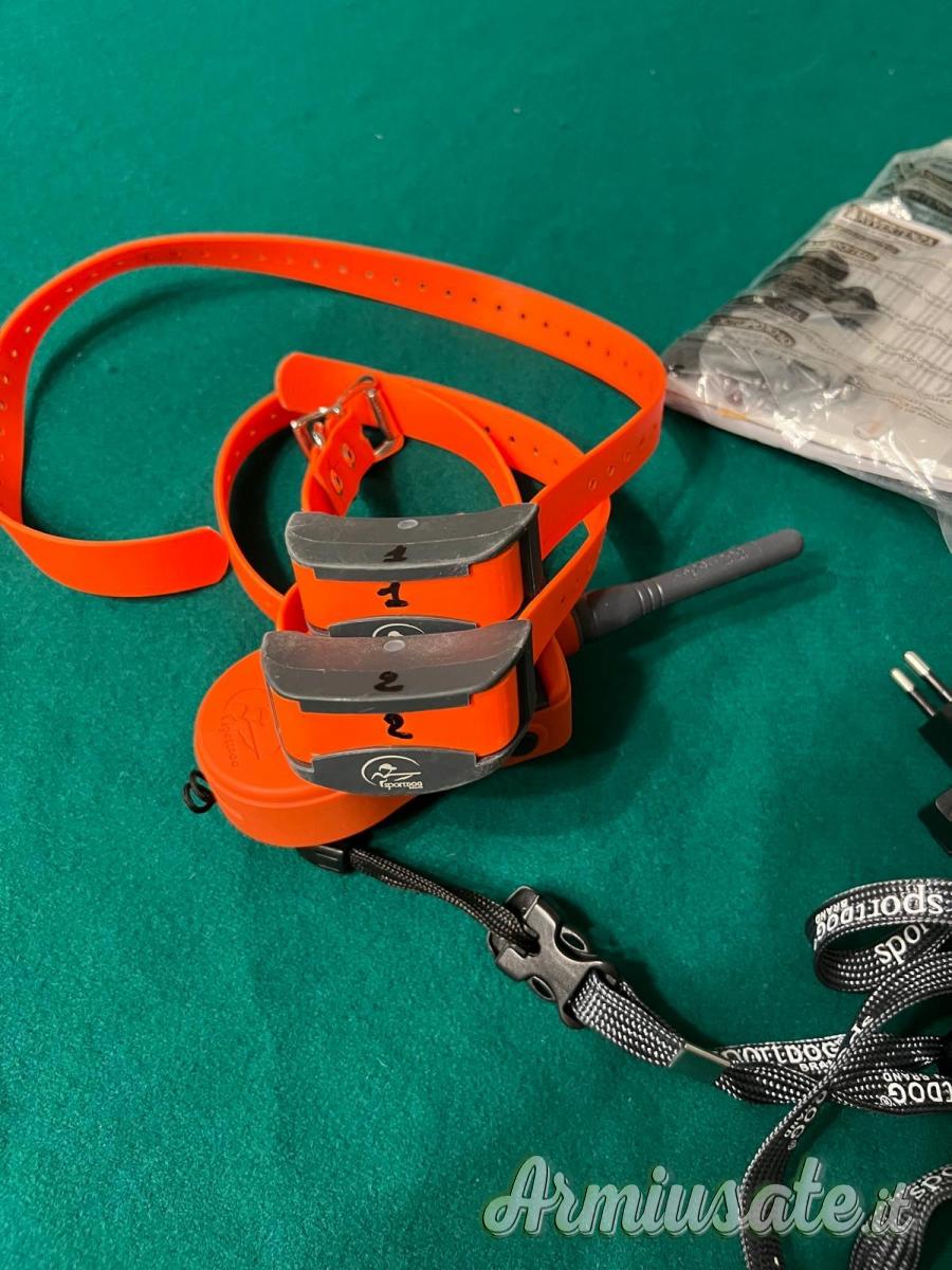 Edo collare educativo SportDog 875 con 2 collari, utilizzato 2 volte. Edo collare educativo SportDog 875 con 2 collari, utilizzato 2 volte.