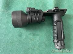 Torcia Surefire M900