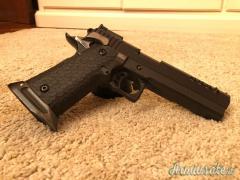 Smith & Wesson