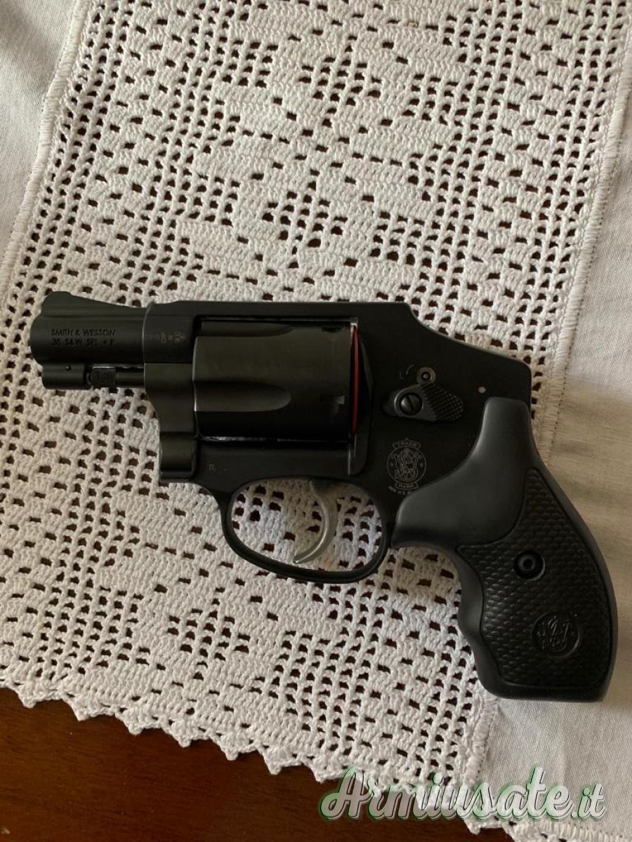 Smith & Wesson Smith & Wesson