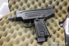 IMI | Israel Military Industries UZI DEFENDER 9x21mm IMI