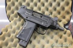 IMI | Israel Military Industries UZI DEFENDER 9x21mm IMI