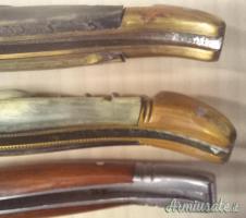 Tre coltelli Laguiole da collezione tascabili Francia