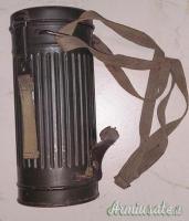 MASCHERA ANTIGAS TEDESCA WWII COMPLETA DI CUSTODIA