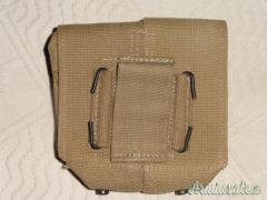 Portacaricatori Uzi militare