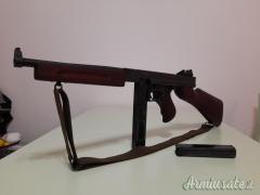 THOMPSON M1