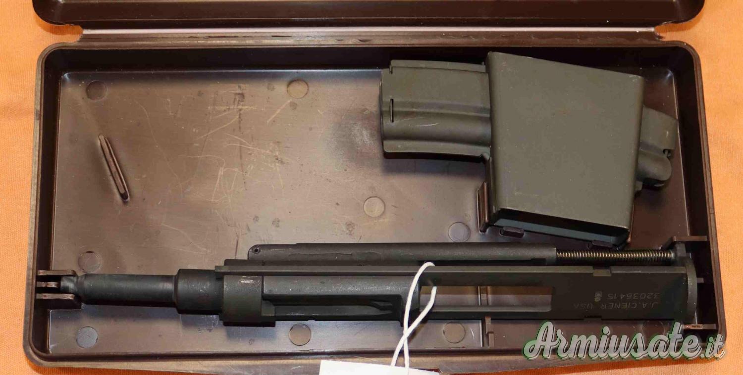 Conversione Ciener AR15--M4 Cal. 22LR Conversione Ciener AR15--M4 Cal. 22LR
