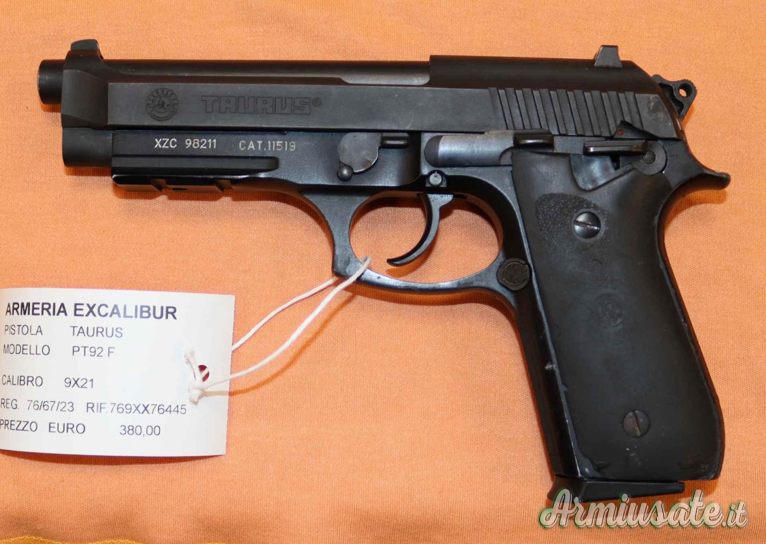 Pistola Taurus PT92F Cal. 9x21 Pistola Taurus PT92F Cal. 9x21