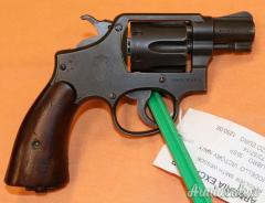 Revolver Smith Wesson U.S. Navy Cal.  38SP.