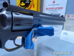 RUGER mod. GP.100 SS  cal. 357 Magnum RUGER mod. GP.100 SS  cal. 357 Magnum