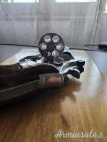 Smith & Wesson