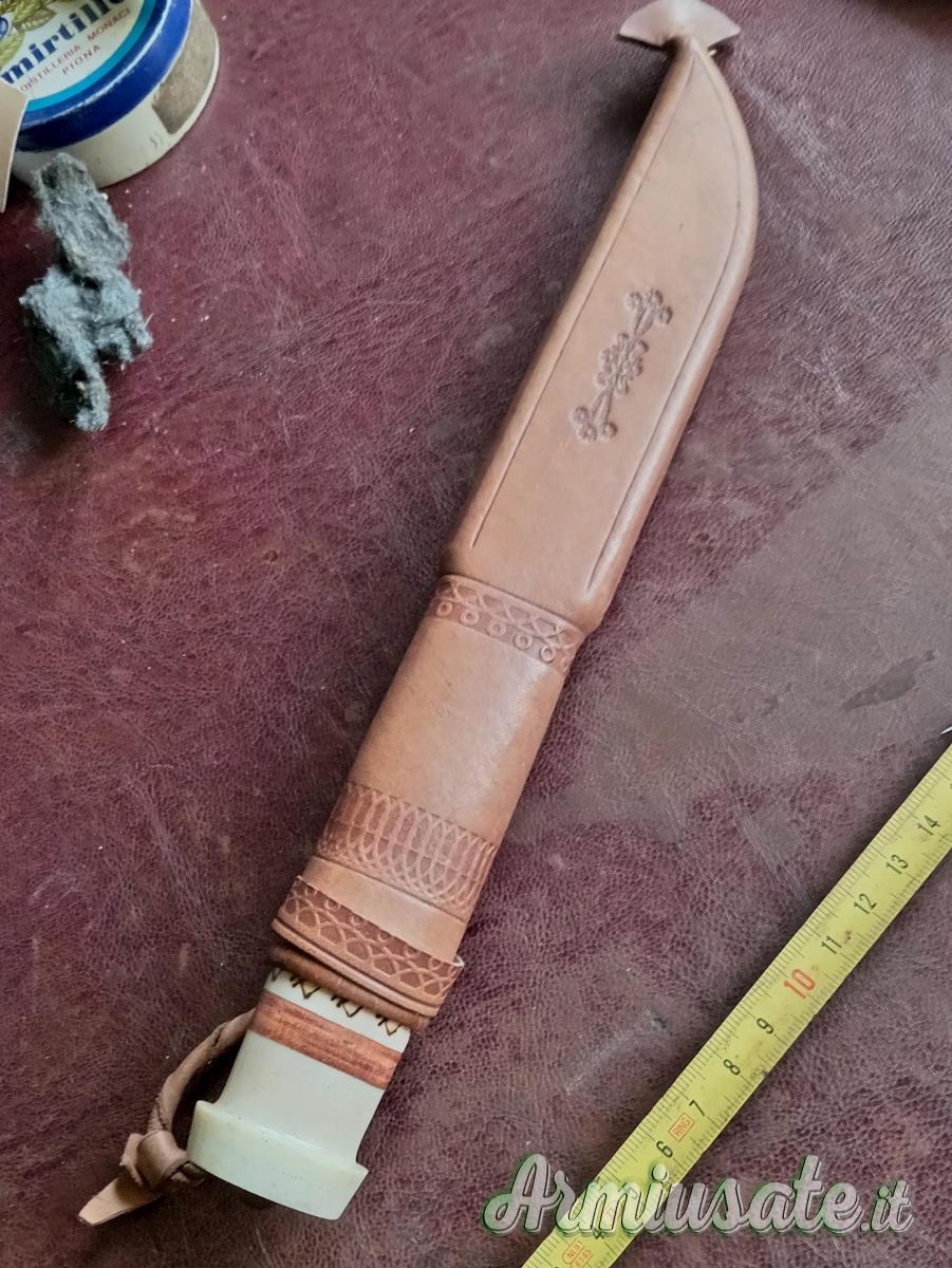 Puukko artigianale scandinavo Puukko artigianale scandinavo