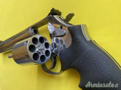 STUPENDA SMITH & WESSON 686 PLUS PRO