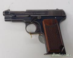 Pistola Beretta 1915
