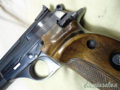 Beretta 76 .22 LR Long Rifle