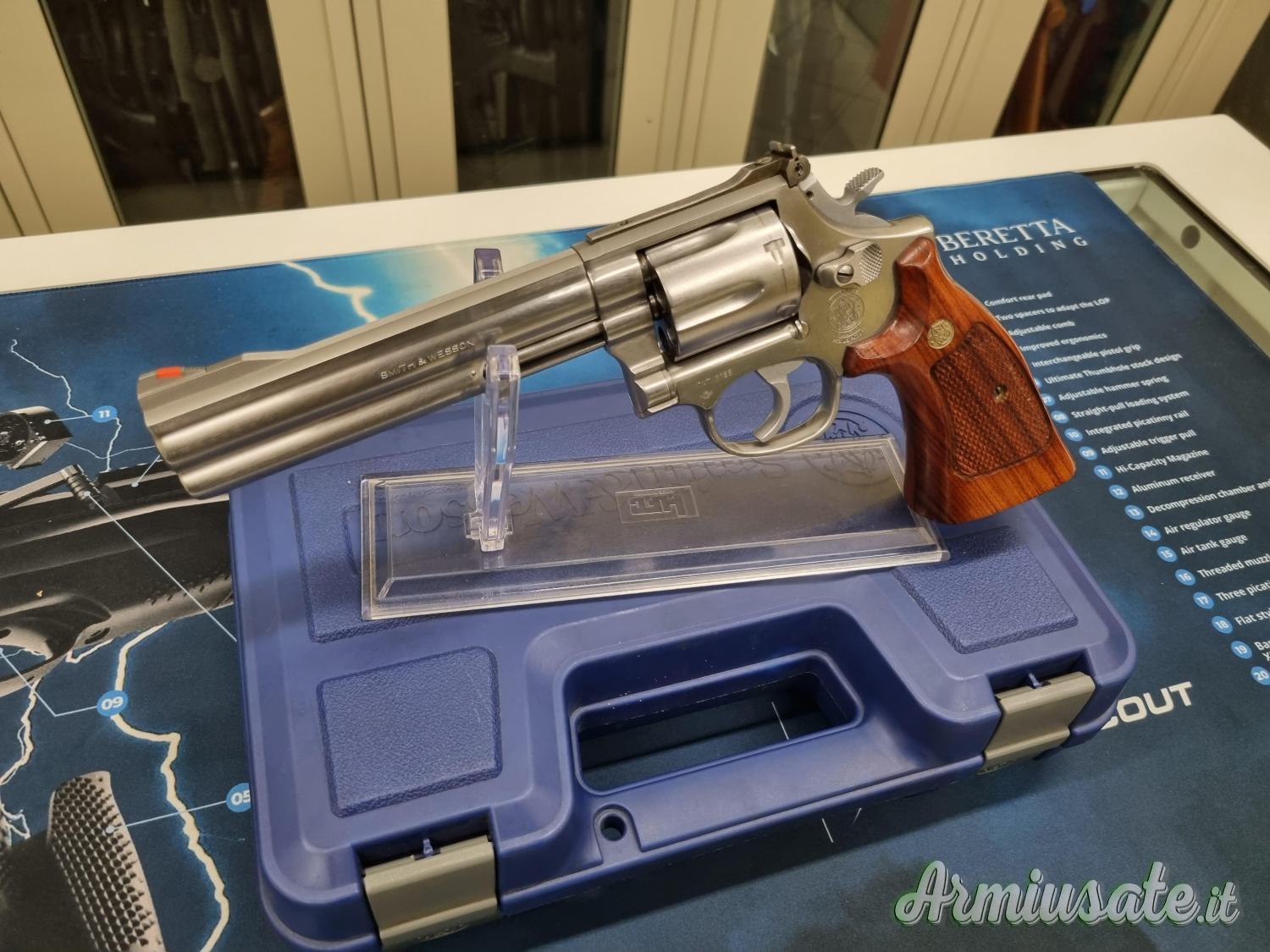 Smith & Wesson Smith & Wesson