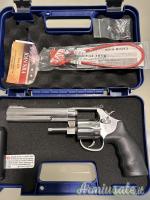 S&W 617 .22 LR Long Rifle