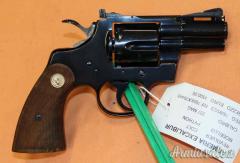Revolver  Colt Python Cal. 357M del 1979