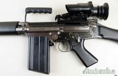 Fucile FAL L1A1 SLR Cal. 308w con ottica SUIT (Sight Unit Infantry Trilux) L2A2.