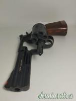 REVOLVER SMITH & WESSON MOD.586-3 CAL.357 MAGNUM