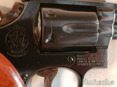 S&W 19-3 COMBAT MAGNUM 357 6