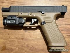 Umarex Glock 17 Gen.5 DESERT 4.5/.177