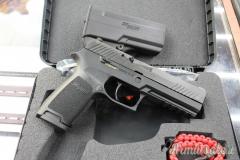 SIG-Sauer P320 9x21mm IMI