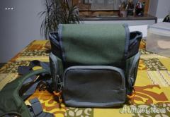 Portabinocolo da petto, con chiusura magnetica