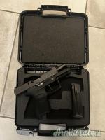 SIG-Sauer P320  9x21mm IMI