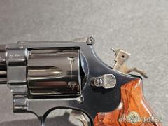 Smith&Wesson mod. 29-2 spinata cal. 44 magnum, canna 6