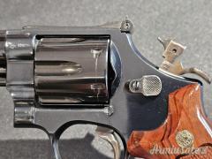 Smith&Wesson mod. 29-2 spinata cal. 44 magnum, canna 6