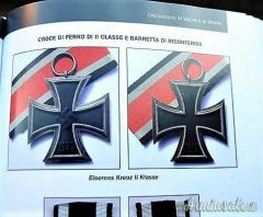 Croce di ferro tedesca modello 1939 di 2^ classe in ferro ed argento marcata 