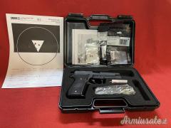 SIG-Sauer P226 9x21mm IMI