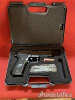 SIG-Sauer P226 9x21mm IMI