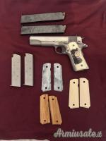 Colt 1911 45 acp arma perfetta piena di accessori