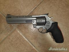 Taurus | Forjas Raging Bull .44 Remington Magnum