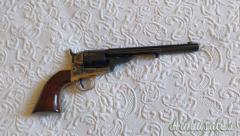 Revolver Uberti 1872 open top